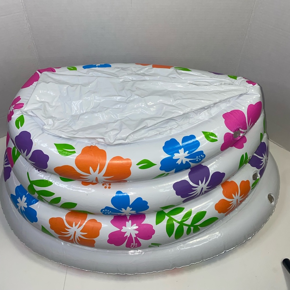 Aloha Inflatable Cooler - Picture 5 of 6